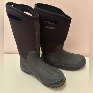 Bogs Women’s Classic High Handle All-Weather Waterproof Boot